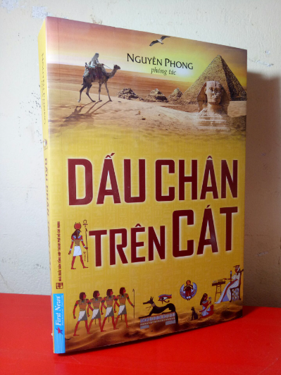 Dấu Chân Trên Cát